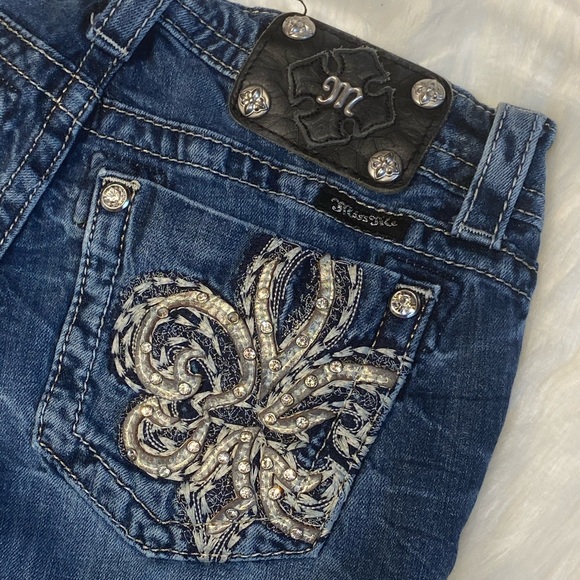 Miss Me Bootcut Jeans - Picture 3 of 11